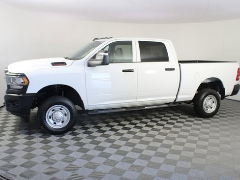 Used 2024 RAM 2500 Tradesman w/ Protection Group AWD/4WD image 2
