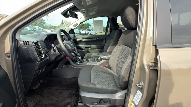 Used 2025 Ford Ranger XLT w/ Equipment Group 301A High AWD/4WD image 33