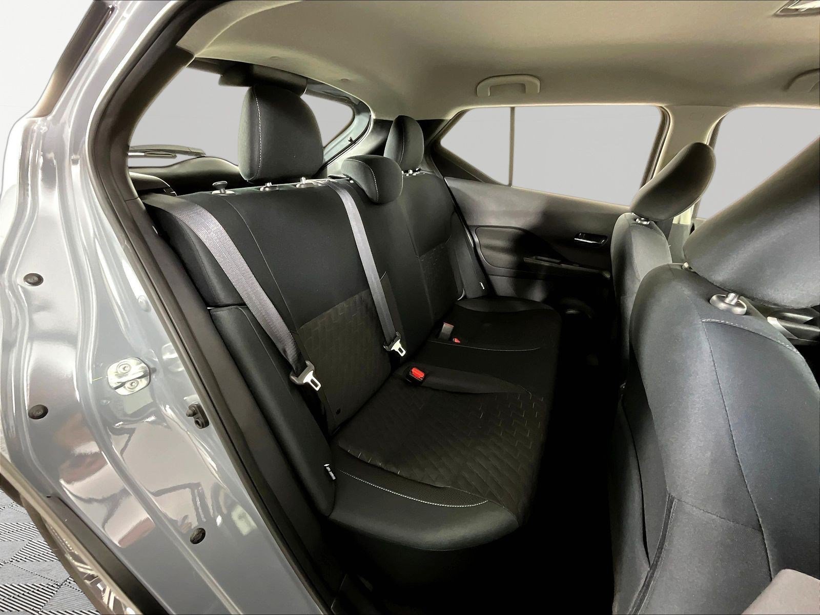 Used 2024 Nissan Kicks SV FWD image 25