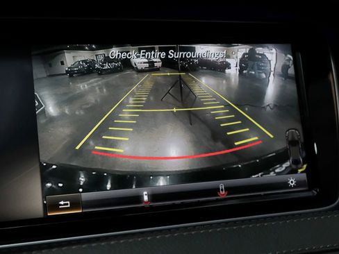 Used 2014 Mercedes-Benz S 550 Sedan image 22