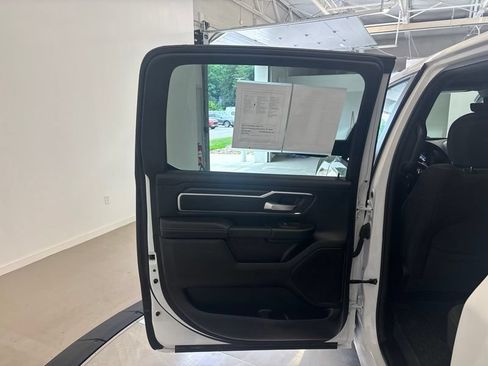 Used 2025 RAM 1500 Big Horn AWD/4WD image 10