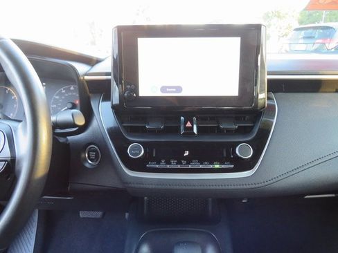 Certified 2023 Toyota Corolla SE image 25