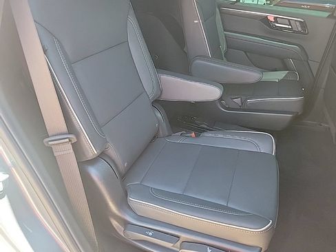 Used 2025 Chevrolet Tahoe Premier w/ Sun And Tow Package AWD/4WD image 49