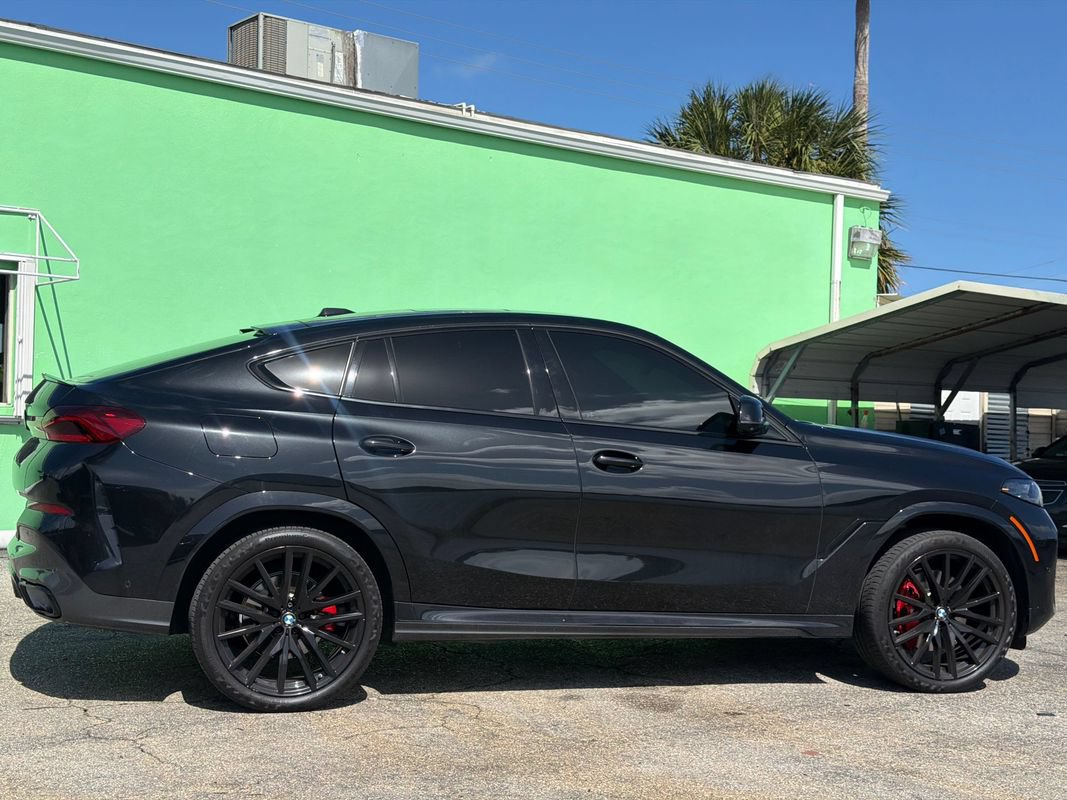 Used 2024 BMW X6 xDrive40i w/ Premium Package AWD/4WD image 6