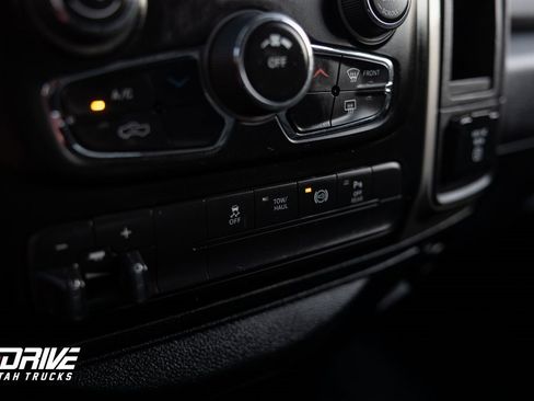 Used 2016 RAM 2500 Outdoorsman image 30