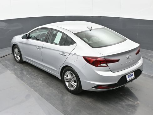 Used 2019 Hyundai Elantra SEL image 33