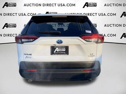 Used 2023 Toyota RAV4 LE image 5