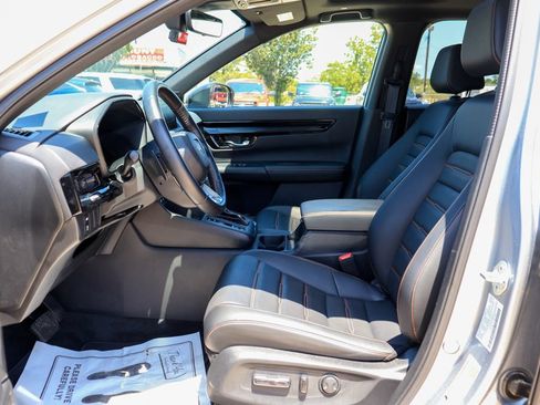 Used 2025 Honda CR-V Sport Touring image 7