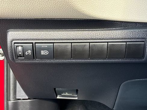 Certified 2025 Toyota Corolla LE FWD image 25