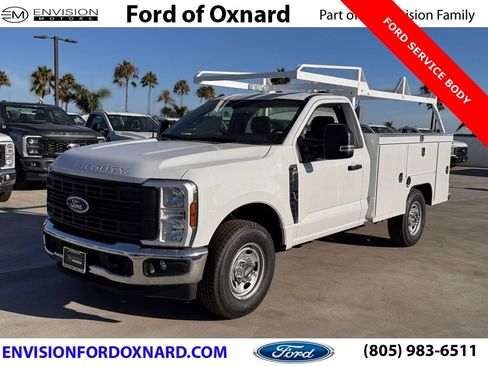 New 2025 Ford F250 XL w/ XL Chrome Package image 7
