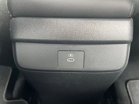 New 2026 Nissan Sentra SR w/ Floor Mat Package FWD image 7