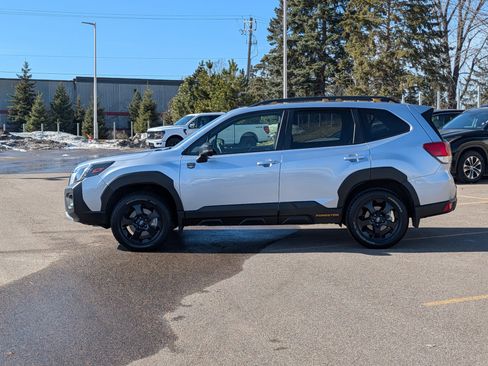 Used 2025 Subaru Forester Wilderness w/ Wilderness Package image 4