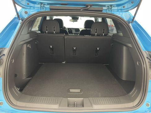 New 2026 Chevrolet Trax RS w/ Driver Confidence Package FWD image 12