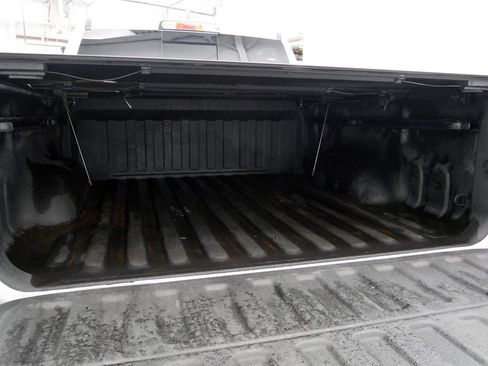 Used 2022 RAM 1500 Big Horn AWD/4WD image 40