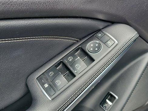 Used 2018 Mercedes-Benz GLA 250 image 17