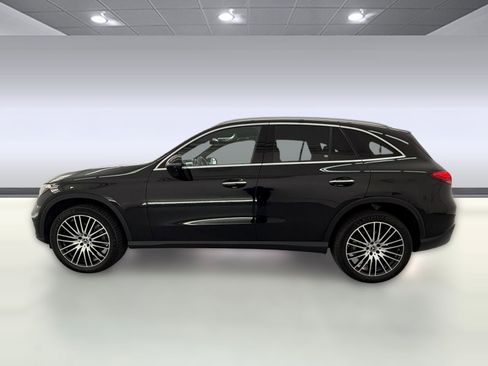 Used 2023 Mercedes-Benz GLC 300 image 2