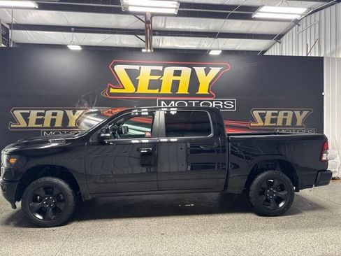 Used 2019 RAM 1500 Big Horn AWD/4WD image 3