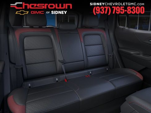 New 2026 Chevrolet Equinox RS w/ Convenience Package III AWD/4WD image 17