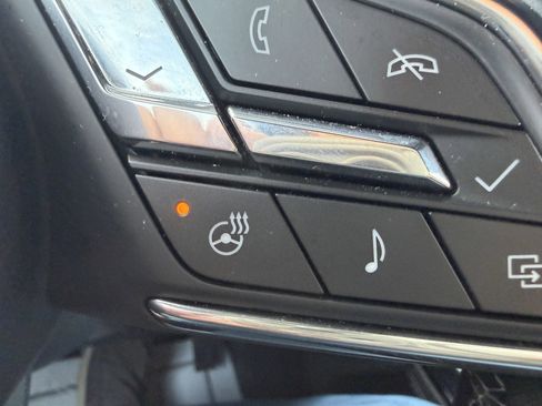 Used 2025 Buick Enclave Preferred image 26