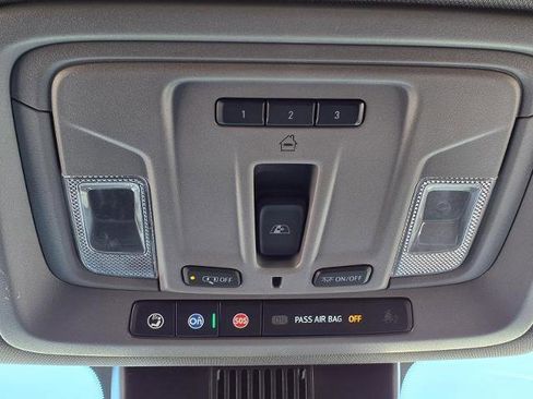 Certified 2024 Chevrolet Silverado 2500 LTZ w/ LTZ Convenience Package image 17