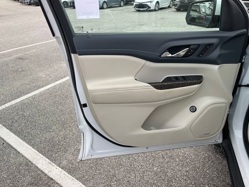 Used 2020 GMC Acadia Denali w/ Trailering Package image 10