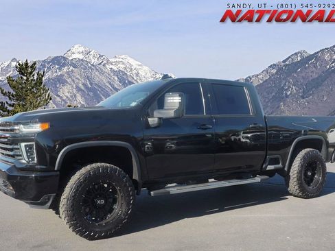 Used 2022 Chevrolet Silverado 3500 High Country AWD/4WD image 1