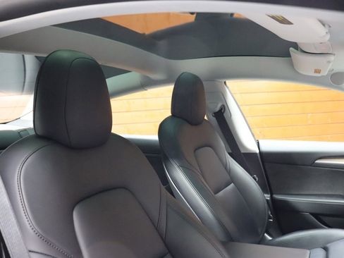 Used 2023 Tesla Model 3 Standard Range image 59