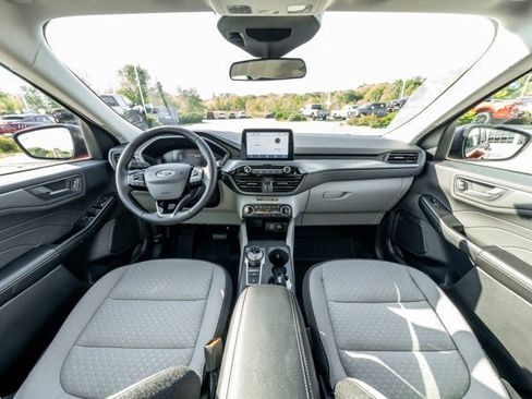 New 2026 Ford Escape Active w/ Cold Weather Package FWD image 18