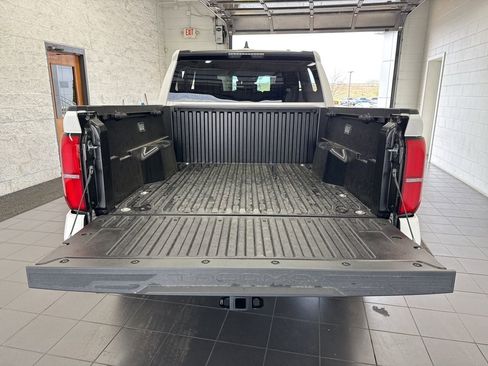New 2026 Toyota Tacoma SR5 image 10