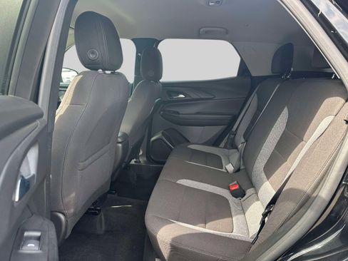 Used 2023 Chevrolet TrailBlazer LT AWD/4WD image 8