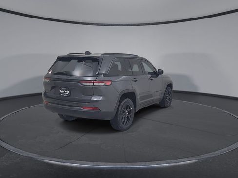 New 2026 Jeep Grand Cherokee Laredo image 14