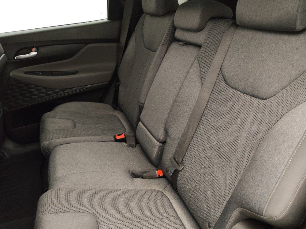 Used 2019 Hyundai Santa Fe SE FWD image 18