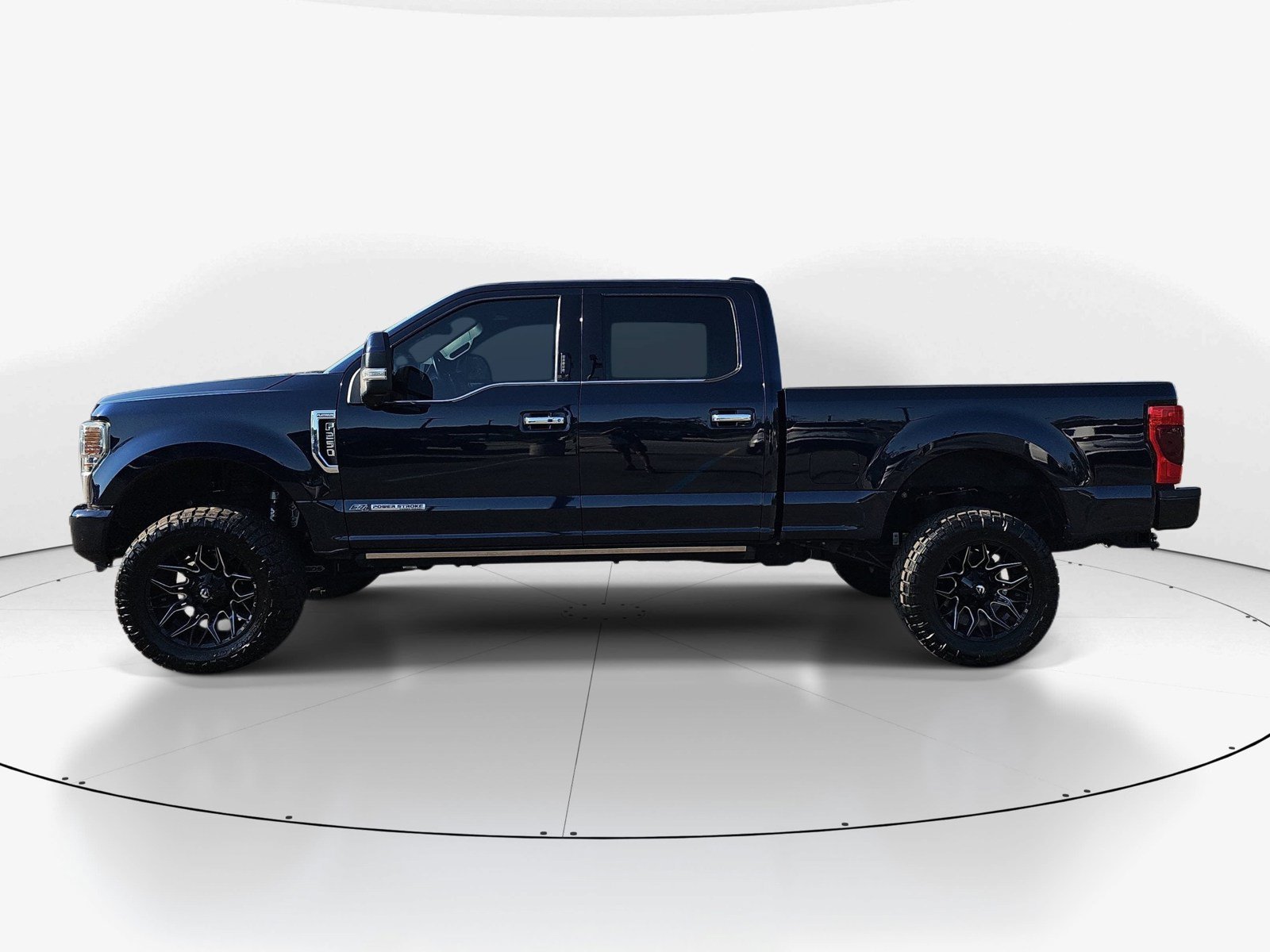 Used 2022 Ford F250 Platinum AWD/4WD image 7