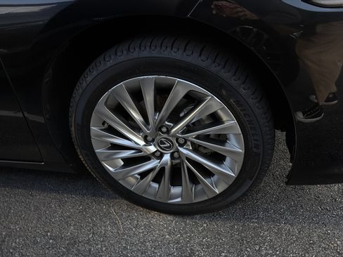 Used 2023 Lexus ES 350 Ultra Luxury image 14