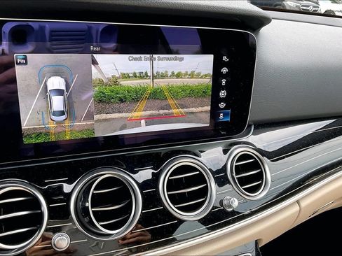 Certified 2021 Mercedes-Benz E 350 4MATIC Sedan image 10