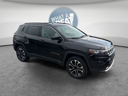 Used 2022 Jeep Compass Limited w/ Sun and Sound Group image 1