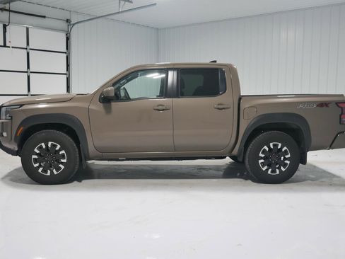 Used 2023 Nissan Frontier PRO-4X w/ Pro Convenience Package image 8