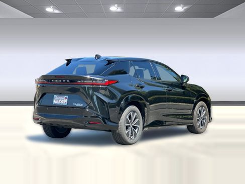 Certified 2023 Lexus RZ 450e Premium w/ Technology Package AWD/4WD image 9