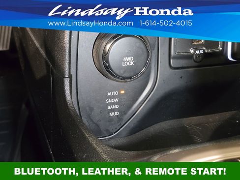 Used 2017 Jeep Renegade Limited AWD/4WD image 20