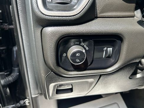 Used 2024 RAM 1500 Tradesman w/ Night Edition AWD/4WD image 12