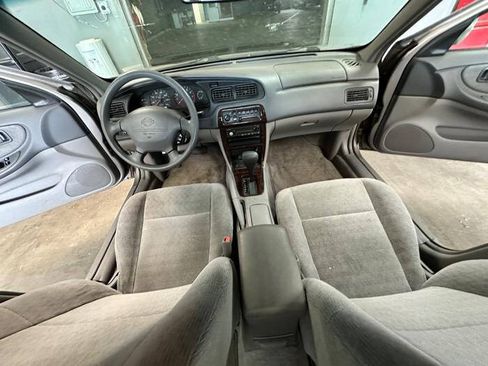 Used 2000 Nissan Altima XE FWD image 32
