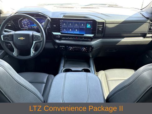 Used 2024 Chevrolet Silverado 3500 LTZ w/ LTZ Premium Package RWD image 4