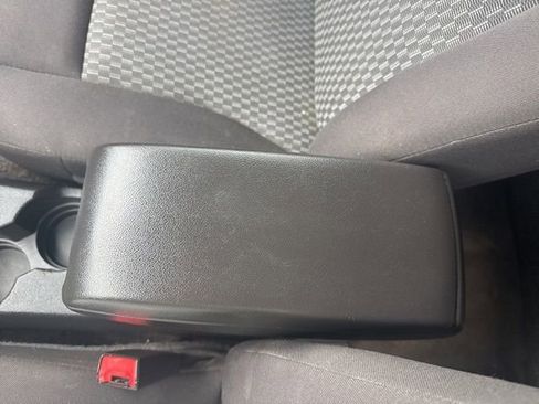 Used 2012 Chevrolet Colorado LT image 28