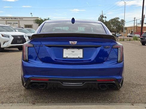 New 2026 Cadillac CT5 V Blackwing w/ Deep Ocean Appearance Package RWD image 12