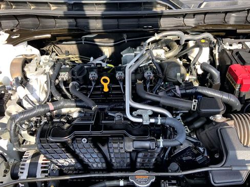 Used 2024 Nissan Altima 2.5 S FWD image 30