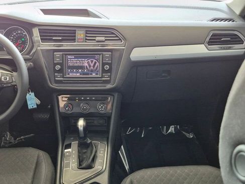 Used 2018 Volkswagen Tiguan S FWD image 13