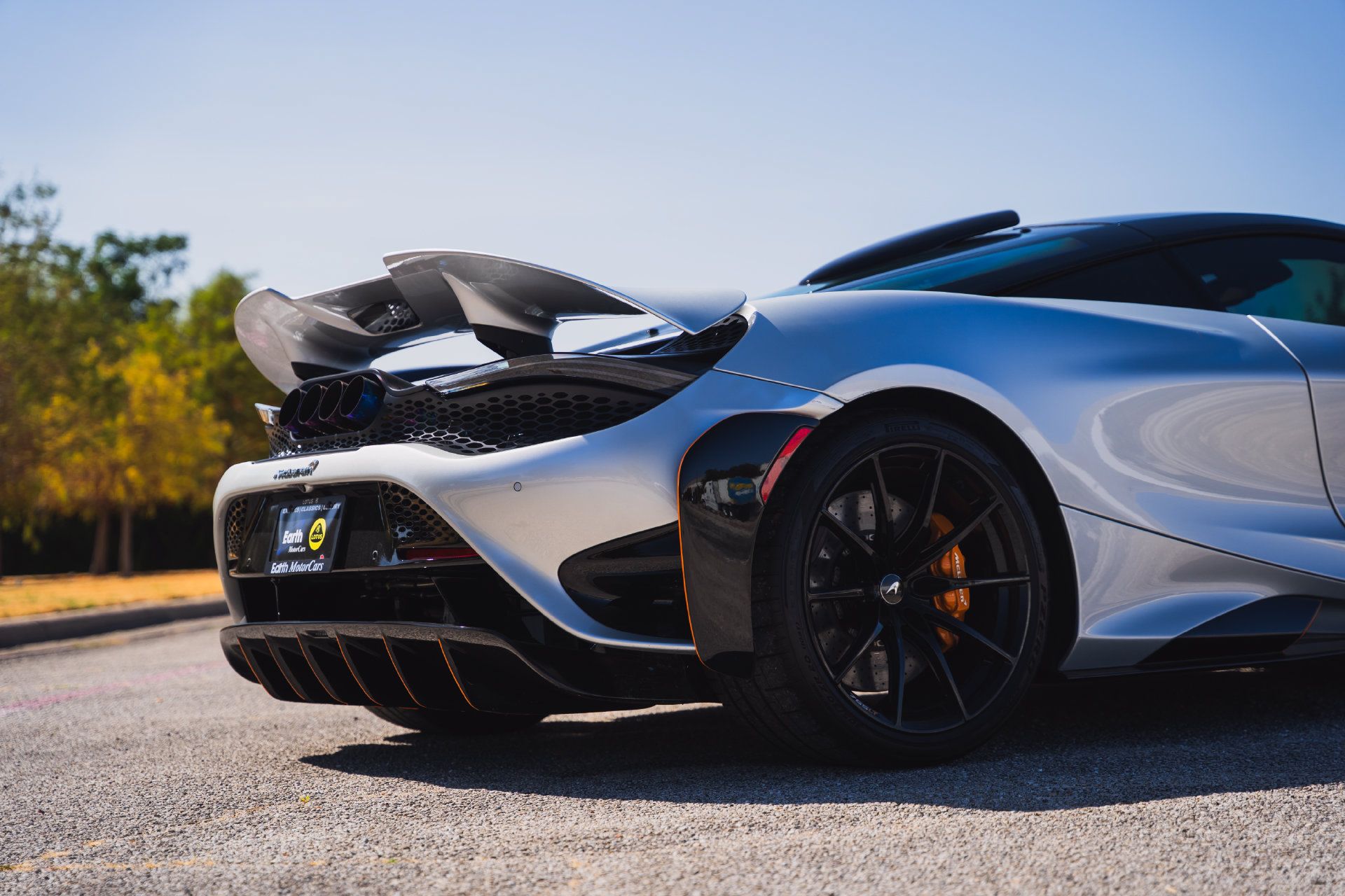 Used 2021 McLaren 765LT RWD image 30