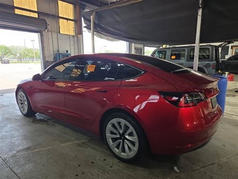 Used 2023 Tesla Model 3 Standard Range RWD image 4