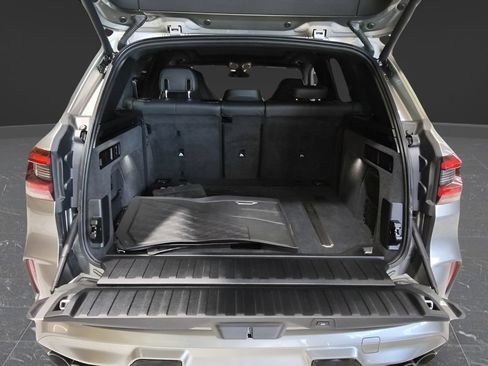 Used 2020 BMW X5 M AWD/4WD image 8