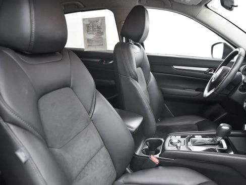 Used 2020 MAZDA CX-5 Touring image 17
